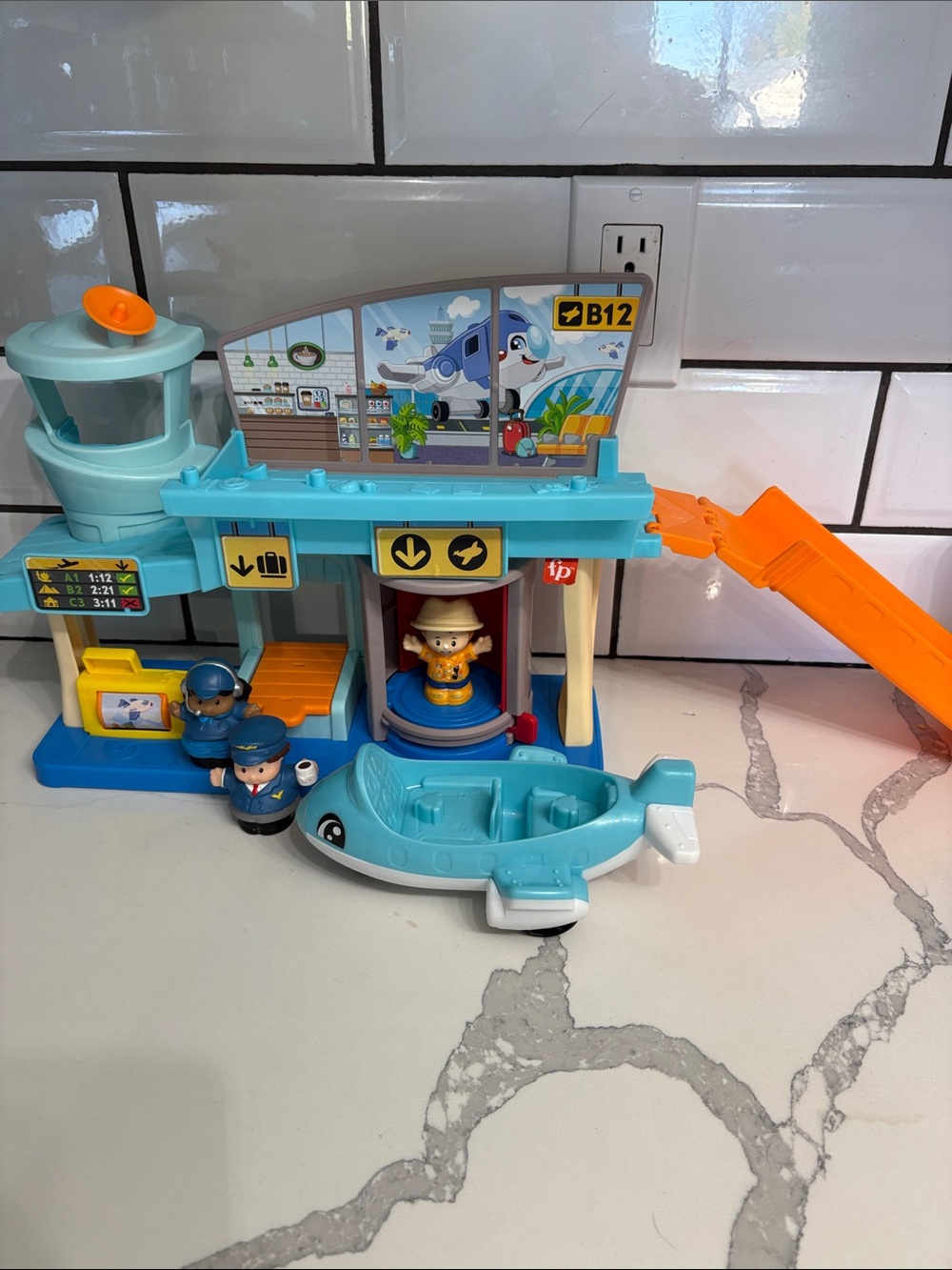 Little People Airport 2024